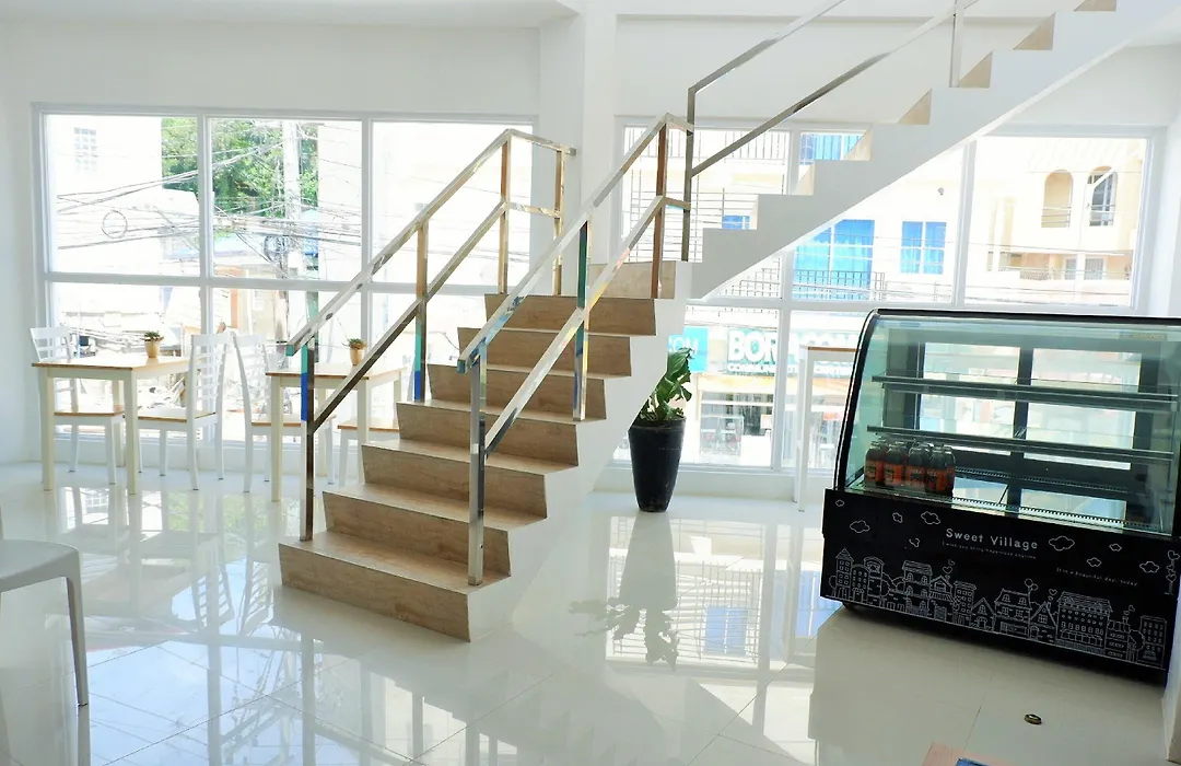 Kamusta Boutique Hotel-1
